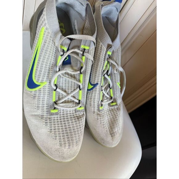 Nike Men's VaporMax 2021 Flyknit Athletic Sneakers White Blue Size 11 - Picture 7 of 15